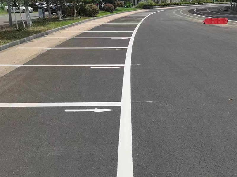 道路劃線.jpg